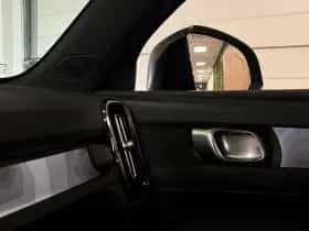 Volvo EX40 (2024) thumbnail 34
