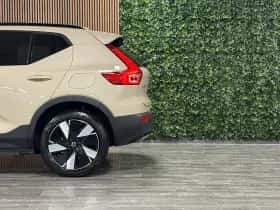 Volvo EX40 (2024) thumbnail 7