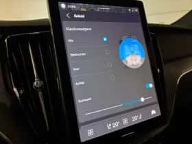 Volvo XC60 (2025) thumbnail 35