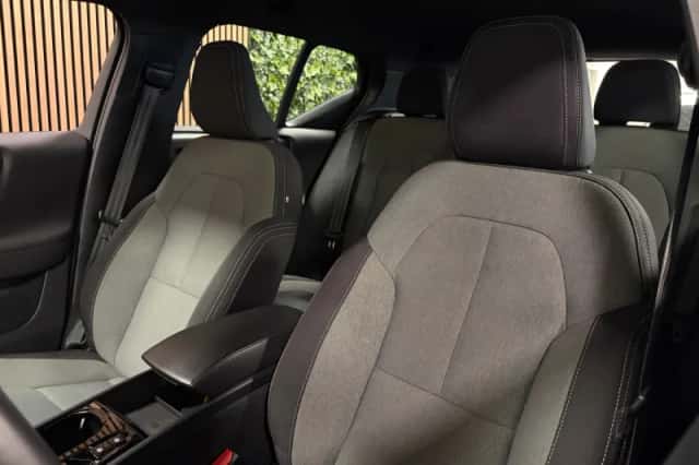 Volvo XC40 (2022) thumbnail 18