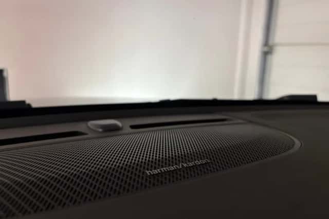 Volvo XC40 (2022) thumbnail 19