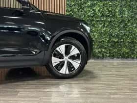 Volvo XC40 (2022) thumbnail 4