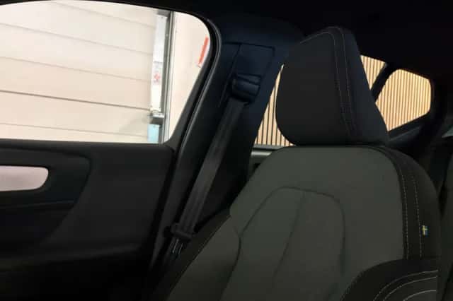 Volvo XC40 (2022) thumbnail 37
