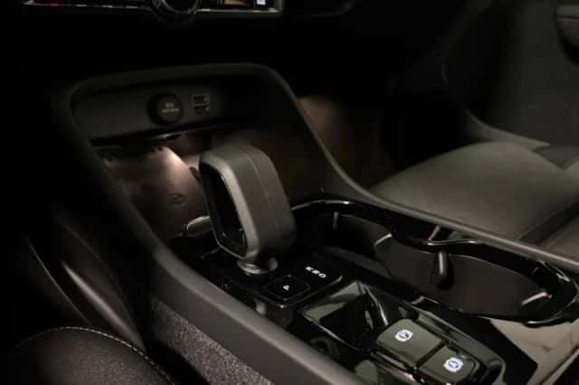 Volvo XC40 (2022) thumbnail 39