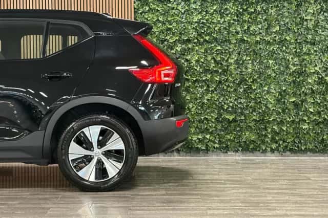 Volvo XC40 (2022) thumbnail 7