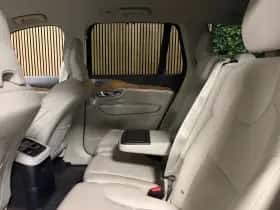 Volvo XC90 (2022) thumbnail 17