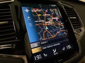 Volvo XC90 (2022) thumbnail 30