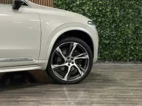 Volvo XC90 (2022) thumbnail 4