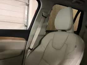 Volvo XC90 (2022) thumbnail 50