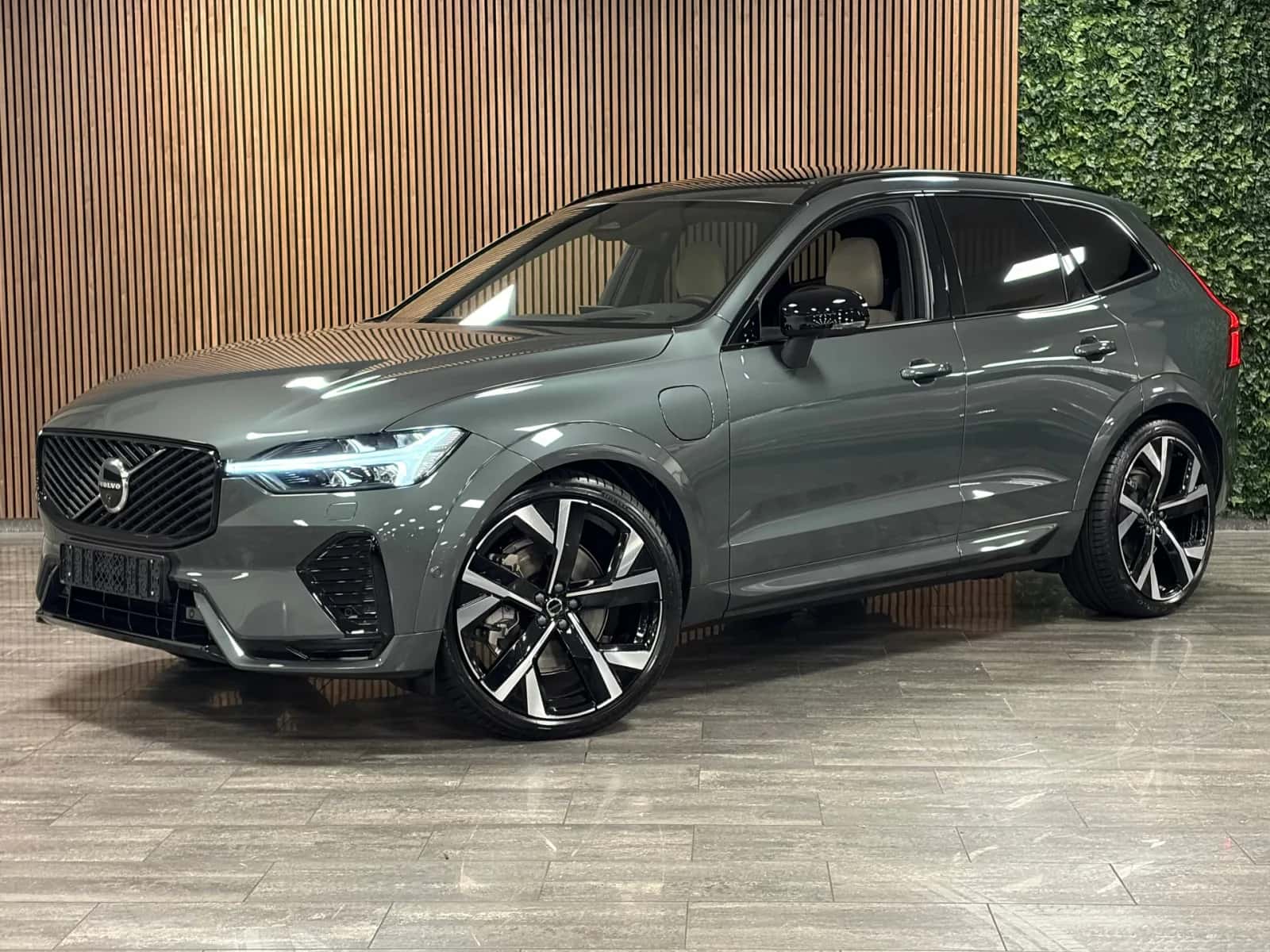 Volvo XC60 (2026) — foto 1