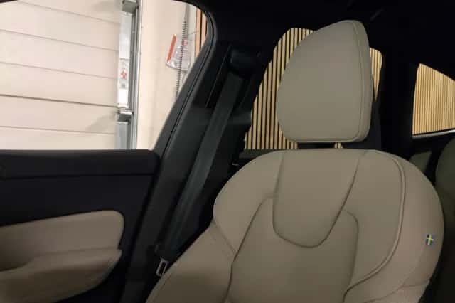 Volvo XC60 (2026) thumbnail 45
