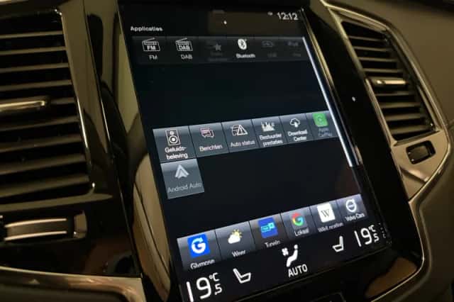 Volvo XC90 (2020) thumbnail 35