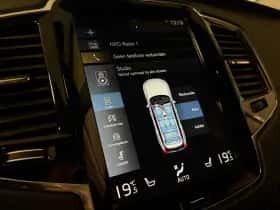 Volvo XC90 (2020) thumbnail 39