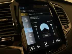 Volvo XC90 (2020) thumbnail 40