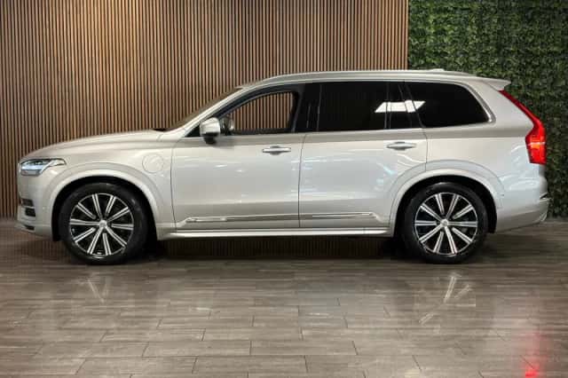 Volvo XC90 (2020) thumbnail 5