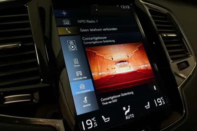 Volvo XC90 (2020) thumbnail 41
