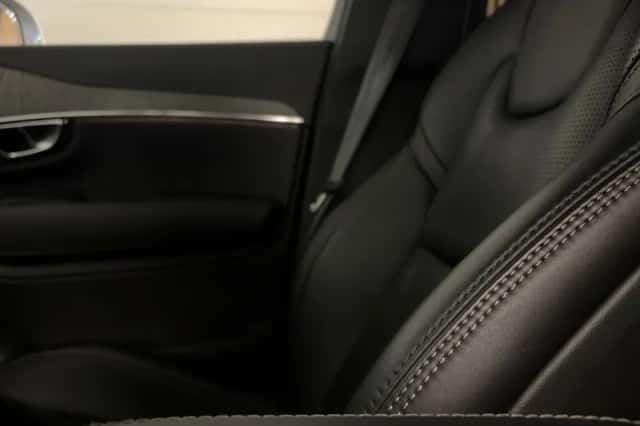 Volvo XC90 (2020) thumbnail 56