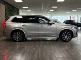 Volvo XC90 (2020) thumbnail 8