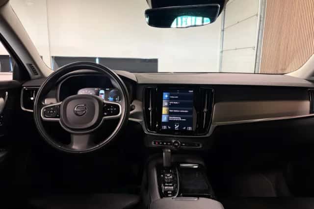 Volvo V90 (2021) thumbnail 17