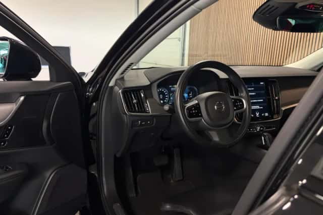 Volvo V90 (2021) thumbnail 19