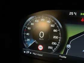 Volvo V90 (2021) thumbnail 25