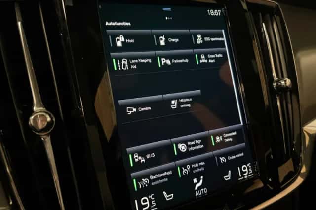 Volvo V90 (2021) thumbnail 27