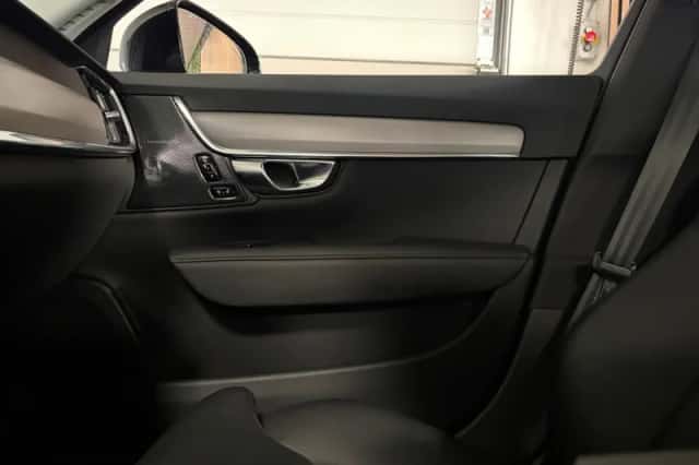 Volvo V90 (2021) thumbnail 45