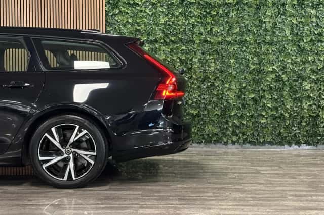 Volvo V90 (2021) thumbnail 7