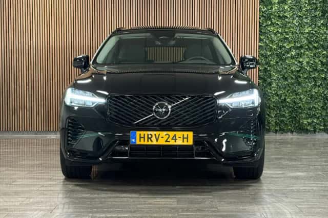 Volvo XC60 (2025) thumbnail 2