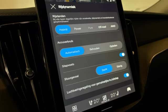 Volvo XC60 (2025) thumbnail 30