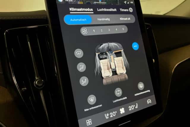 Volvo XC60 (2025) thumbnail 33