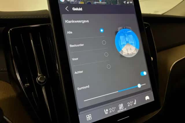 Volvo XC60 (2025) thumbnail 35
