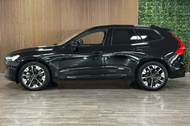Volvo XC60 (2025) thumbnail 5