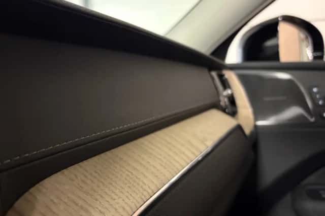 Volvo XC60 (2025) thumbnail 41