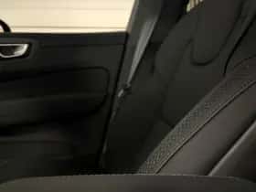 Volvo XC60 (2025) thumbnail 45