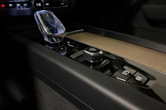 Volvo XC60 (2025) thumbnail 48
