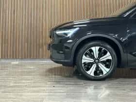Volvo XC40 (2023) thumbnail 3