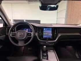 Volvo XC60 (2023) thumbnail 6