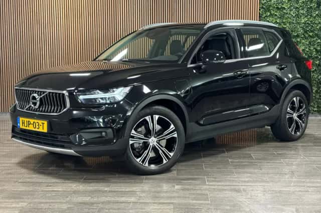 Volvo XC40 (2020) thumbnail 1