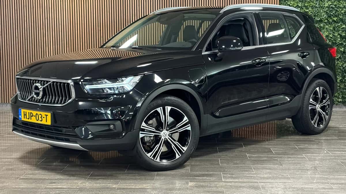 Volvo XC40 (2020) — foto 1
