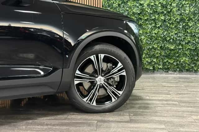 Volvo XC40 (2020) thumbnail 4