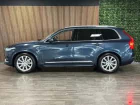 Volvo XC90 (2021) thumbnail 2