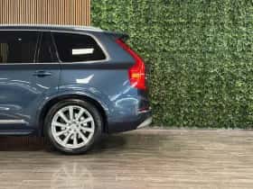 Volvo XC90 (2021) thumbnail 4