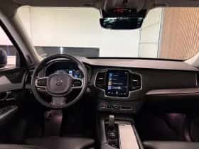 Volvo XC90 (2021) thumbnail 7
