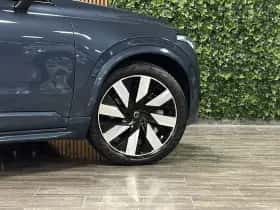Volvo XC90 (2024) thumbnail 4