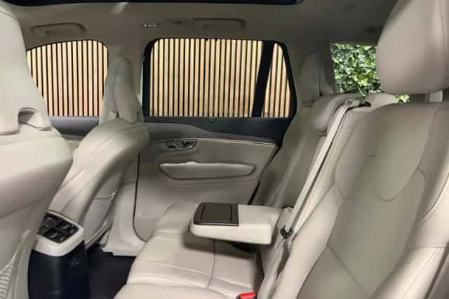 Volvo XC90 (2023) thumbnail 16