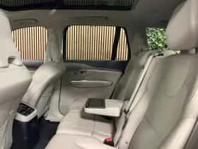 Volvo XC90 (2023) thumbnail 16