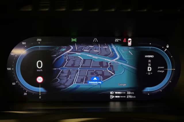 Volvo XC90 (2023) thumbnail 25