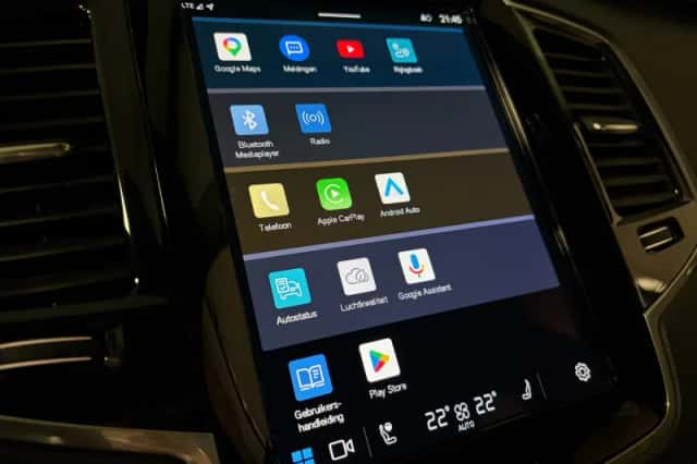 Volvo XC90 (2023) thumbnail 27