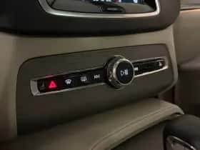 Volvo XC90 (2023) thumbnail 47